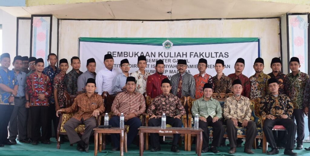 Dosen IDIA Prenduan dalam Pembukaan Kuliah Sore Tahun Akademik 2019/2020