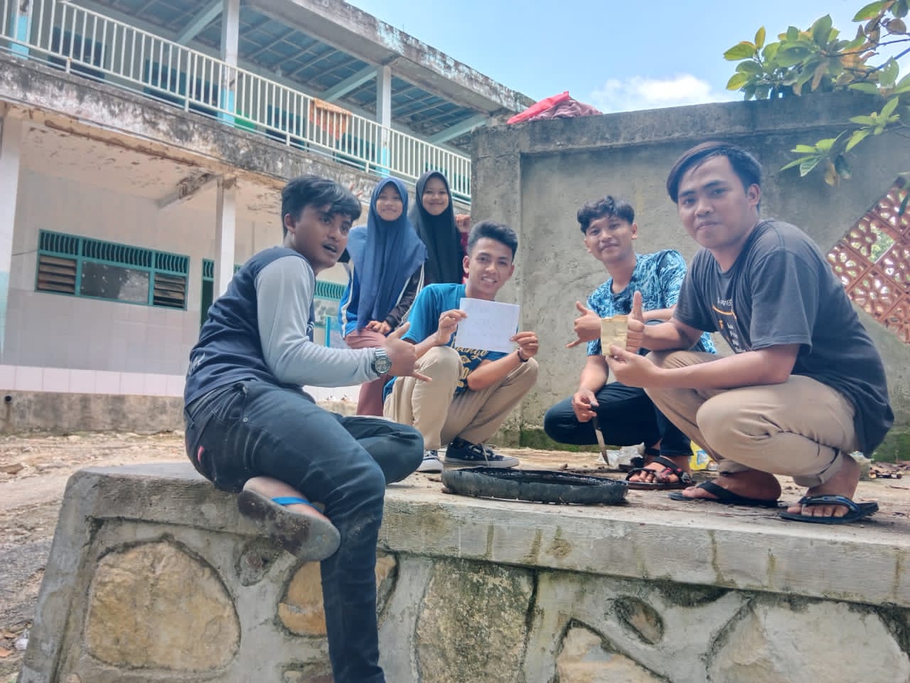 Praktik Pemberdayaan Masyarakat (P2M) IDIA Prenduan Berikan Bimtek Pada Lembaga Miftahul Ihsan Desa Gunung Rancak