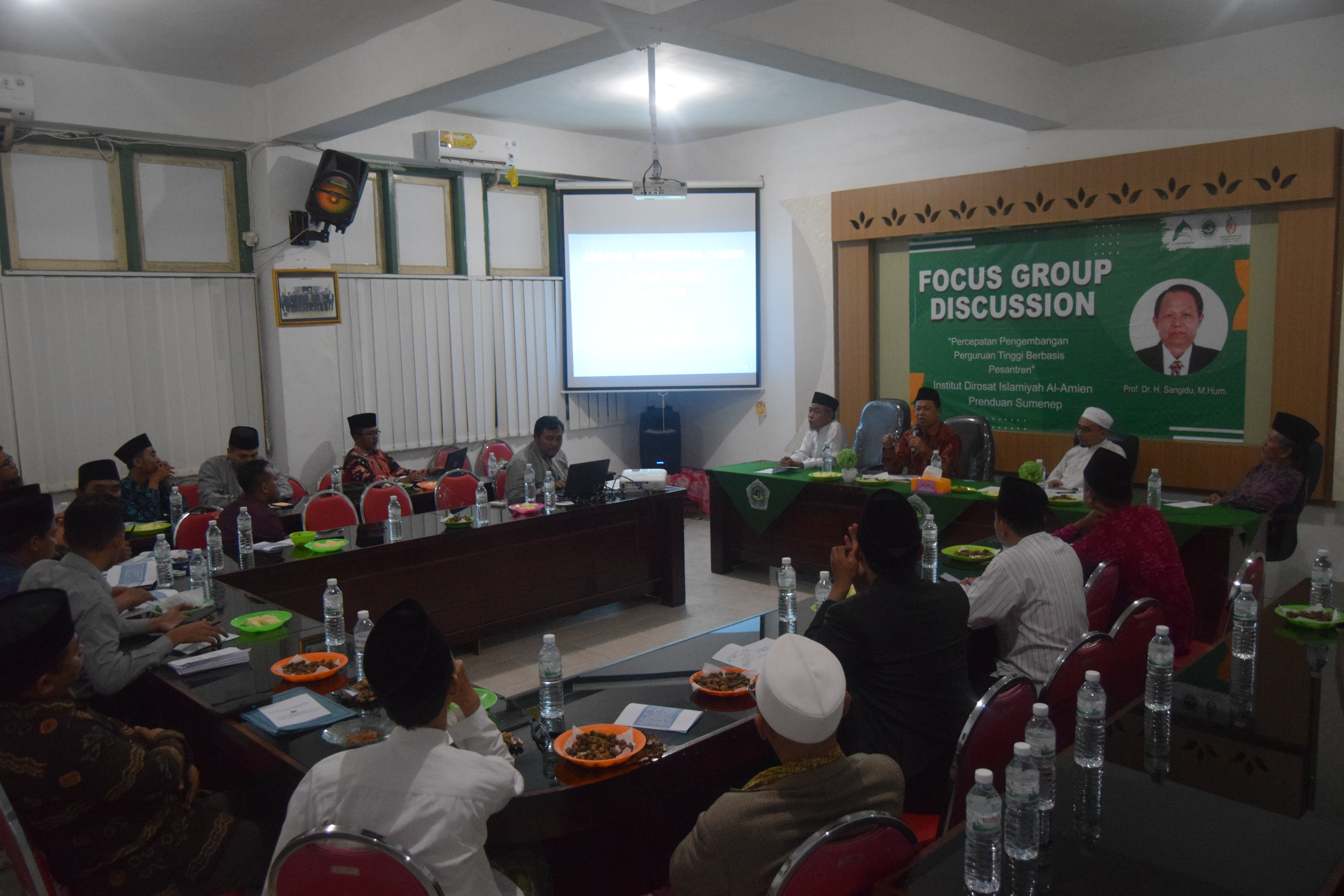 Hadiri FGD, Prof. Sangidu Ajari Strategi Melesatkan Perguruan Tinggi Pesantren