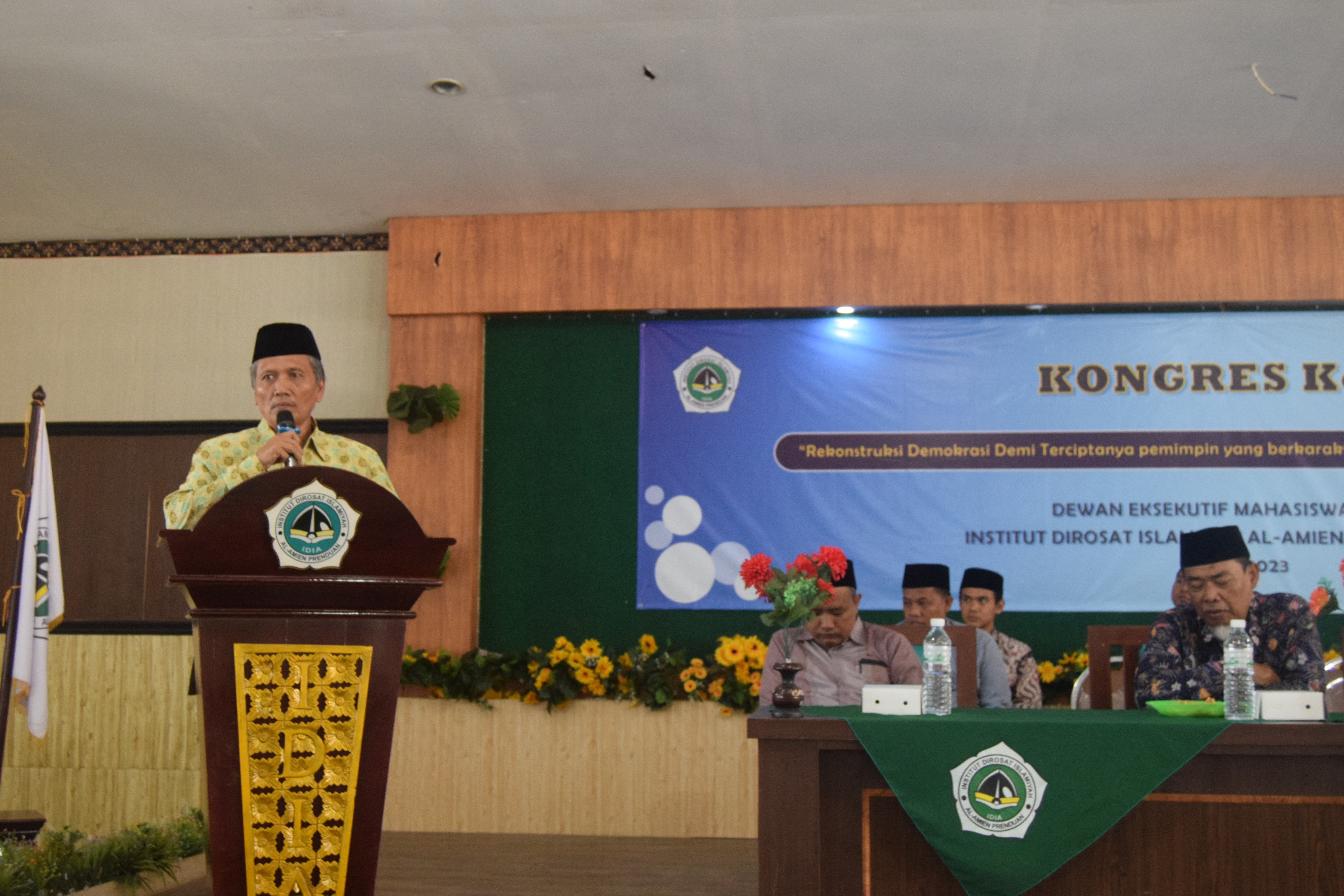 DEMA IDIA SUKSES MENGGELAR KONGRES KE-II