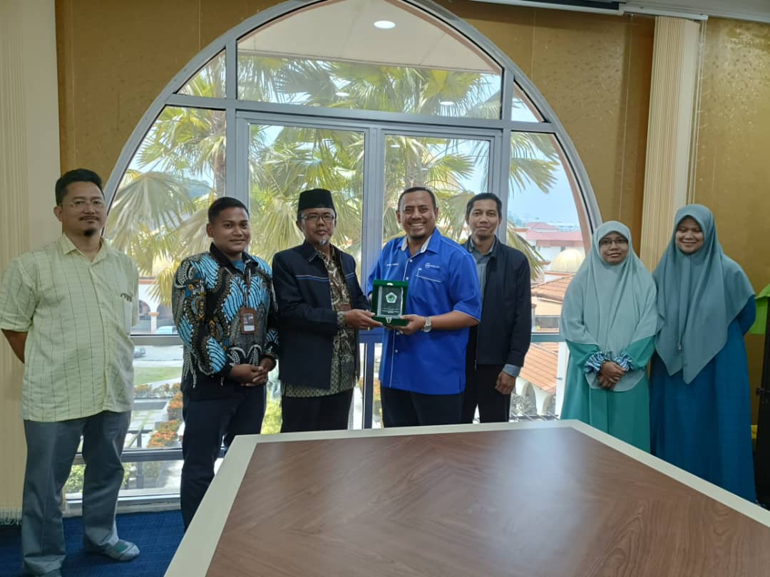 FGD Kolaborasi Penelitian Internasional IDIA Prenduan dan UIS Malaysia