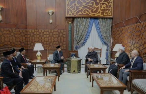 Pertemuan Bilateral antara Pimpinan Pondok Pesantren Al-Amien Prenduan dan Grand Syaikh Al-Azhar di Kairo